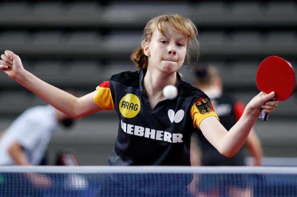 Zestaw Gewo z pokrowcem 8 rakiety świata rankingu ITTF-u (U13) Faustyny Stefańskiej 