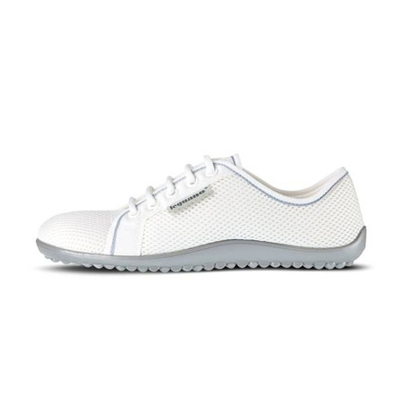 Buty Leguano Go białe - efekt bosej stopy